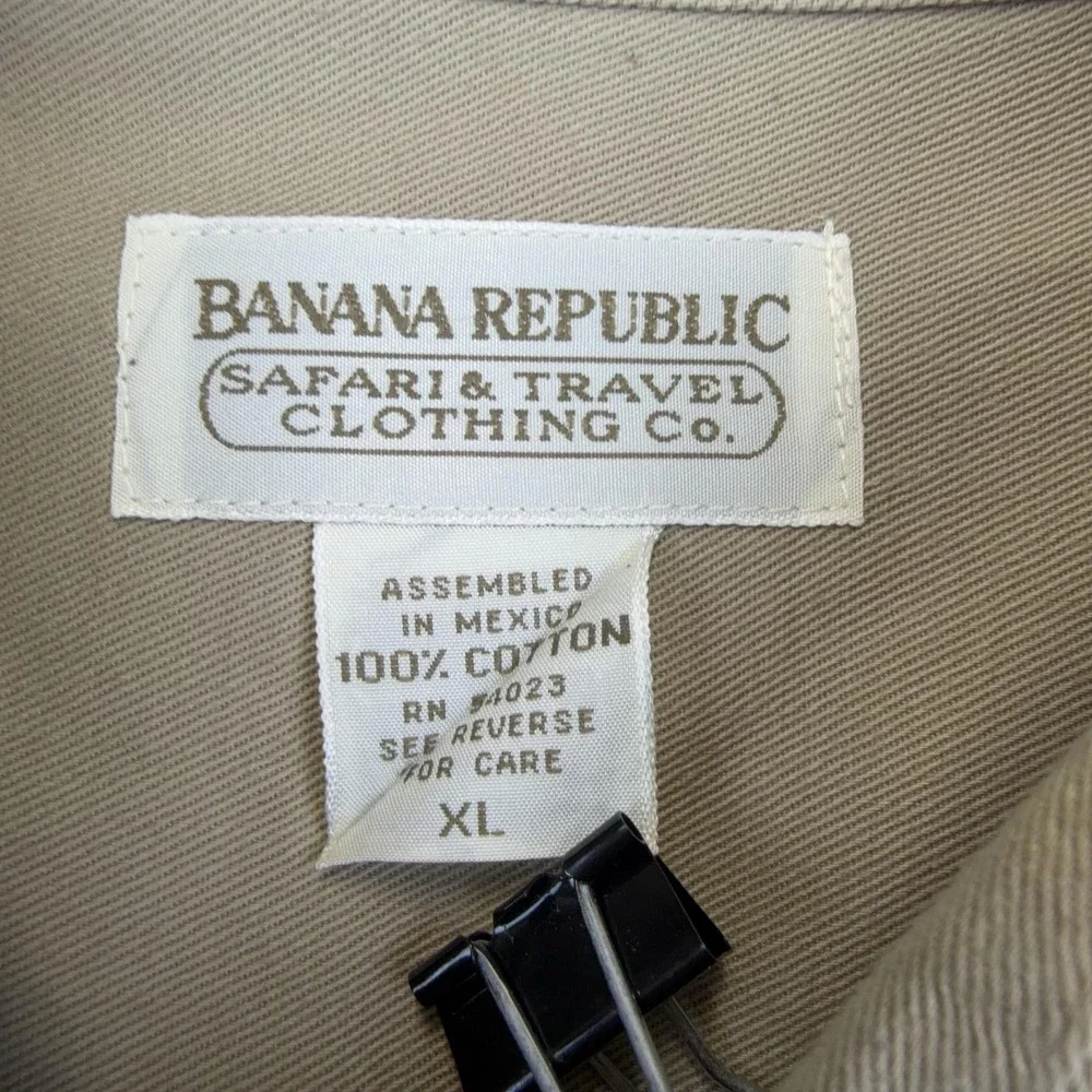 Vintage Banana Republic Shirt Mens XL Beige Safari Travel Long Sleeve Button Up